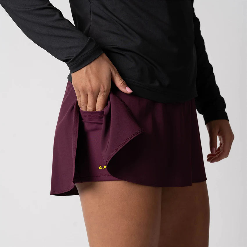 Joola Women's Pickleball Skort – Side View with Pocket, Athletic skort with a convenient side pocket, perfect for storing essentials during play.