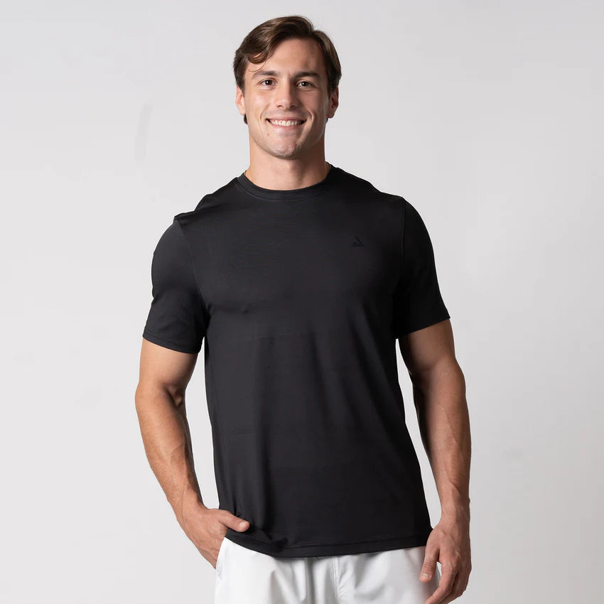Joola Men's Club Short Sleeve in black – Front view, stylish and comfortable for workouts and leisure.