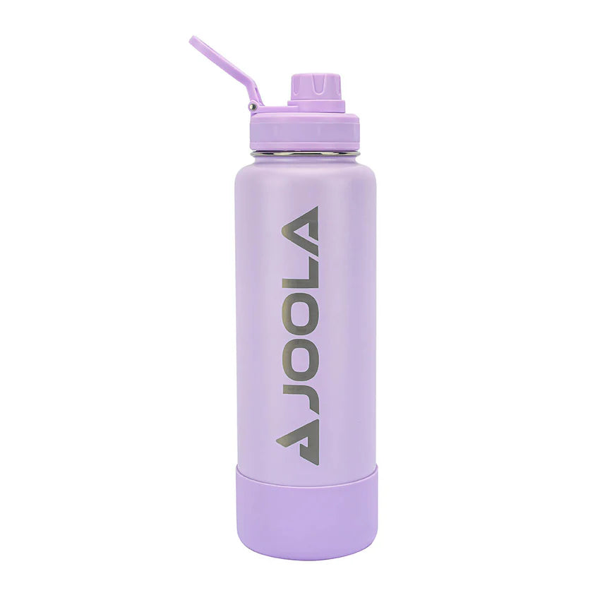 JOOLA Water Bottle with cap closed - Leak-proof and ideal for sports and outdoor activities